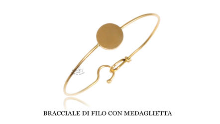 BRACCIALE DI FILO CON MEDAGLIETTA